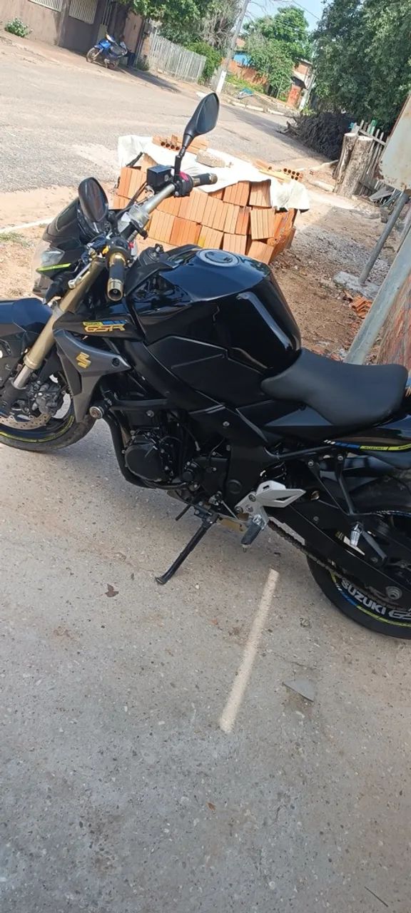 Gsr 750 2014 - Foto 3