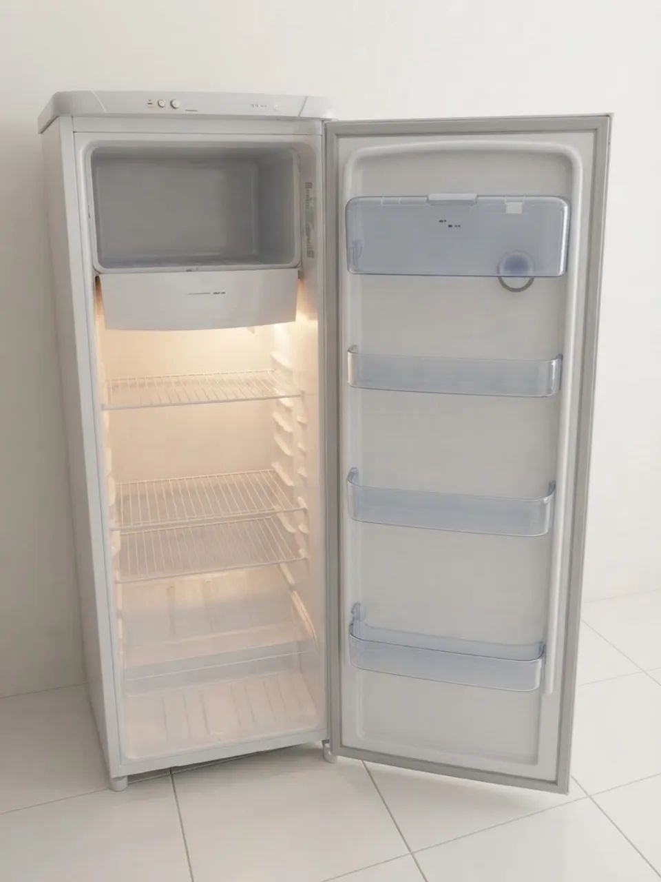 GELADEIRA À VENDA - Foto 4