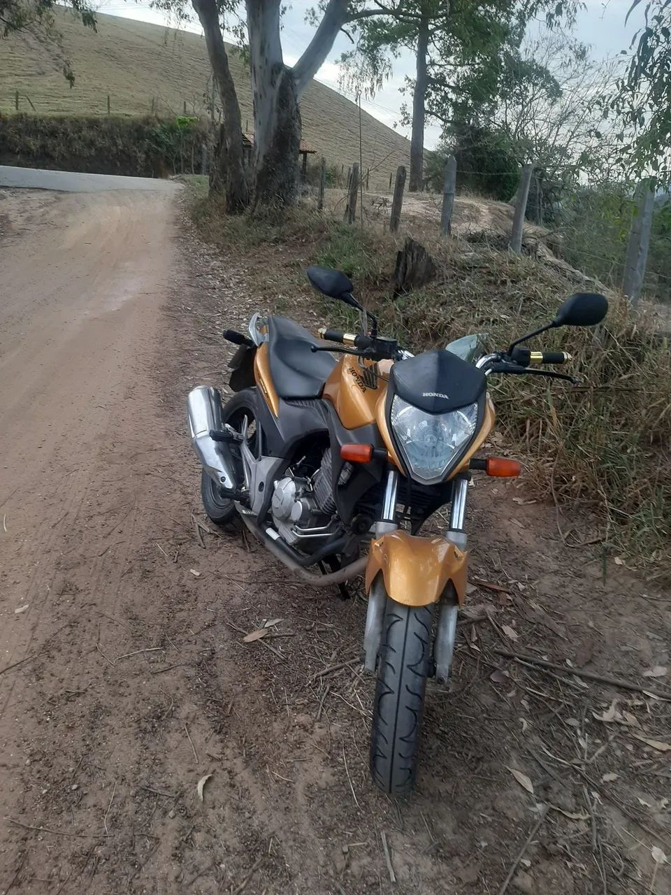 cb 300r