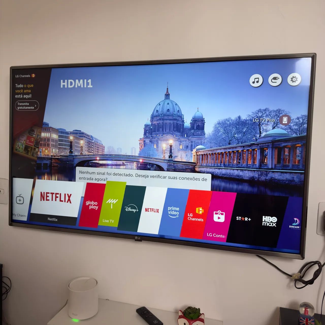 A Smart TV ultra HD 4k LG 49 Polegadas 