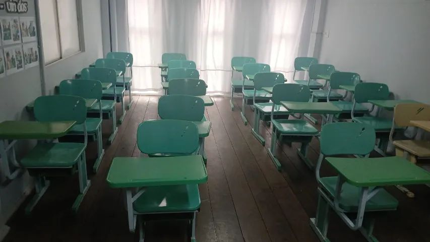 Cadeira escolar - Foto 4