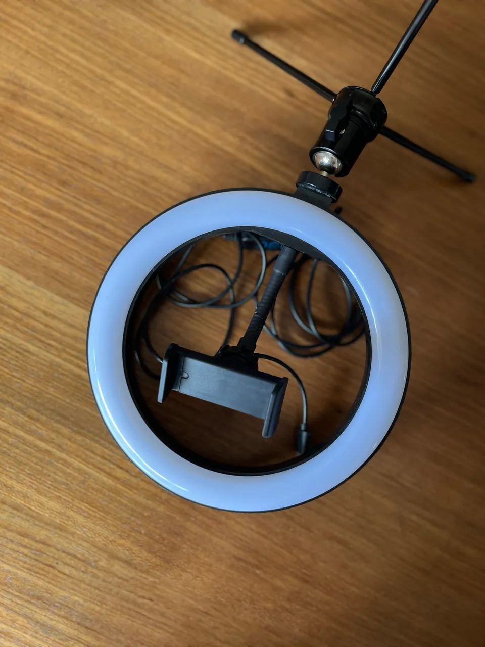 Ring Light 20cm com Tripé de Mesa e Suporte para Celular | 3 Modos de Cor e 10 de Brilho - Foto 2
