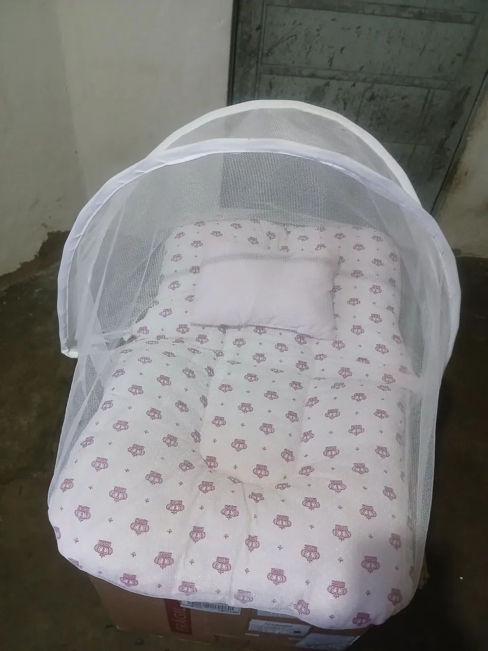 Ninho para bebê rosa