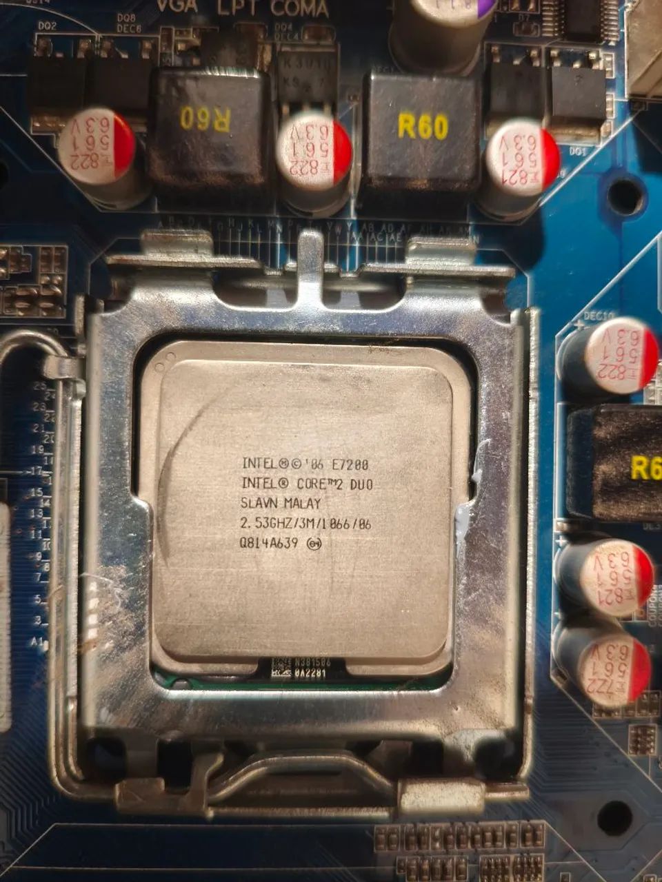 Kit Placa mãe processador e 2gb memoria - Foto 2