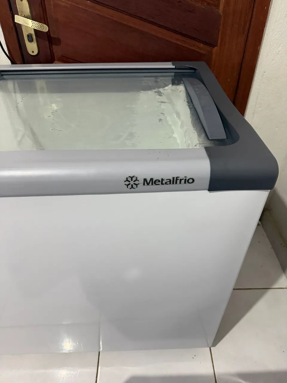 Freezer Horizontal MetalFrio 399 Litros NF40 Branco - 127V