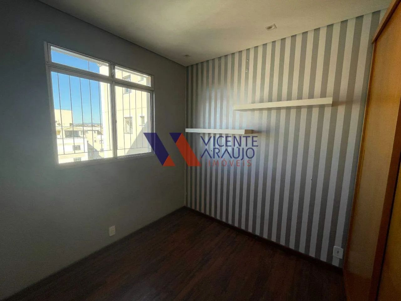 Apartamento Reformado com 3 Quartos e Suíte - Condomínio Vitale - Ingá - Foto 4