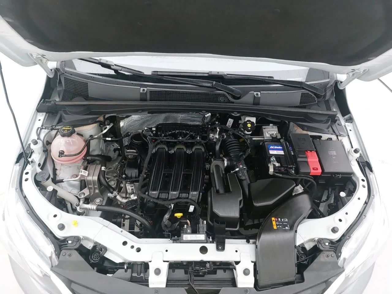 Chevrolet Onix Hatch LT 1.0 12V Flex Mec. 4P, foto 10 de 18