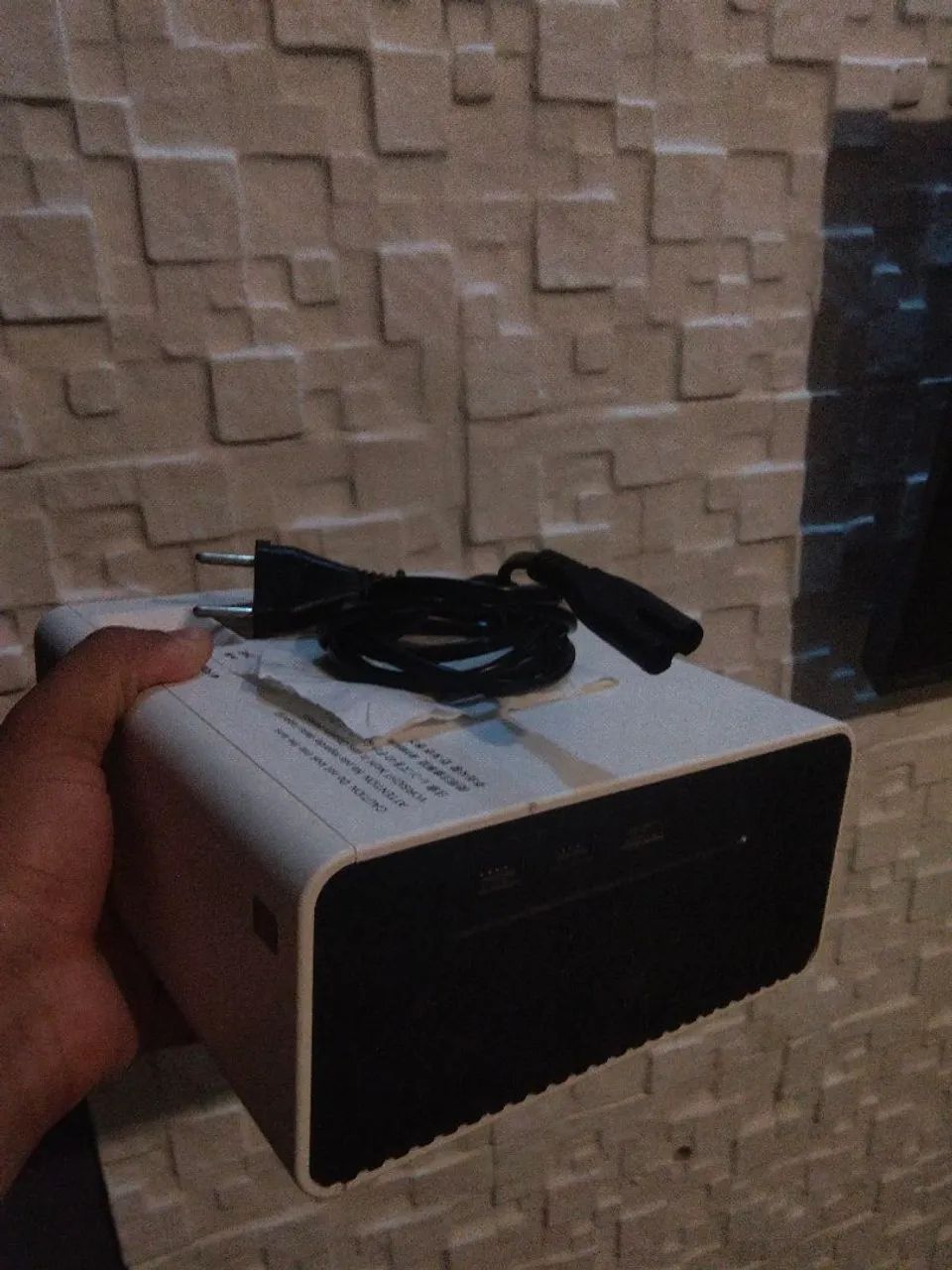 Projetor de alta resolução, pouquíssimo usado! - Foto 2