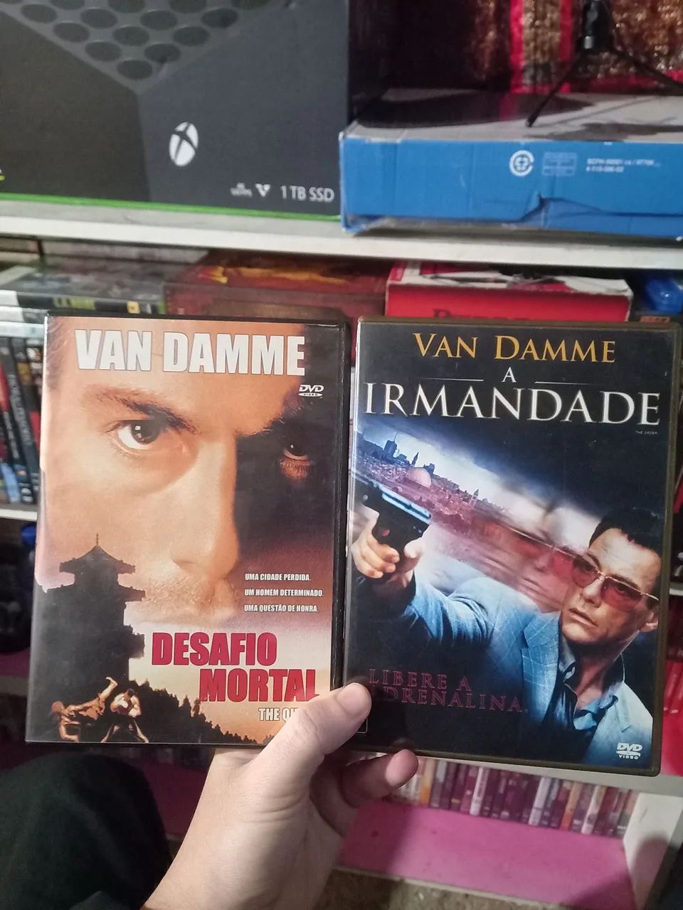 Kit Van Damme 