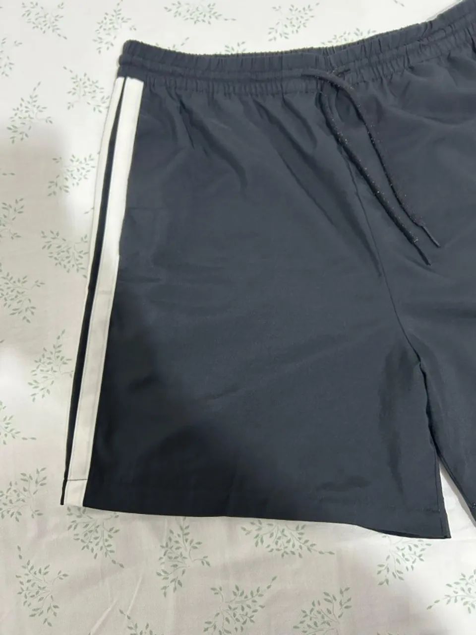 Shorts Bermuda Adidas - Foto 3