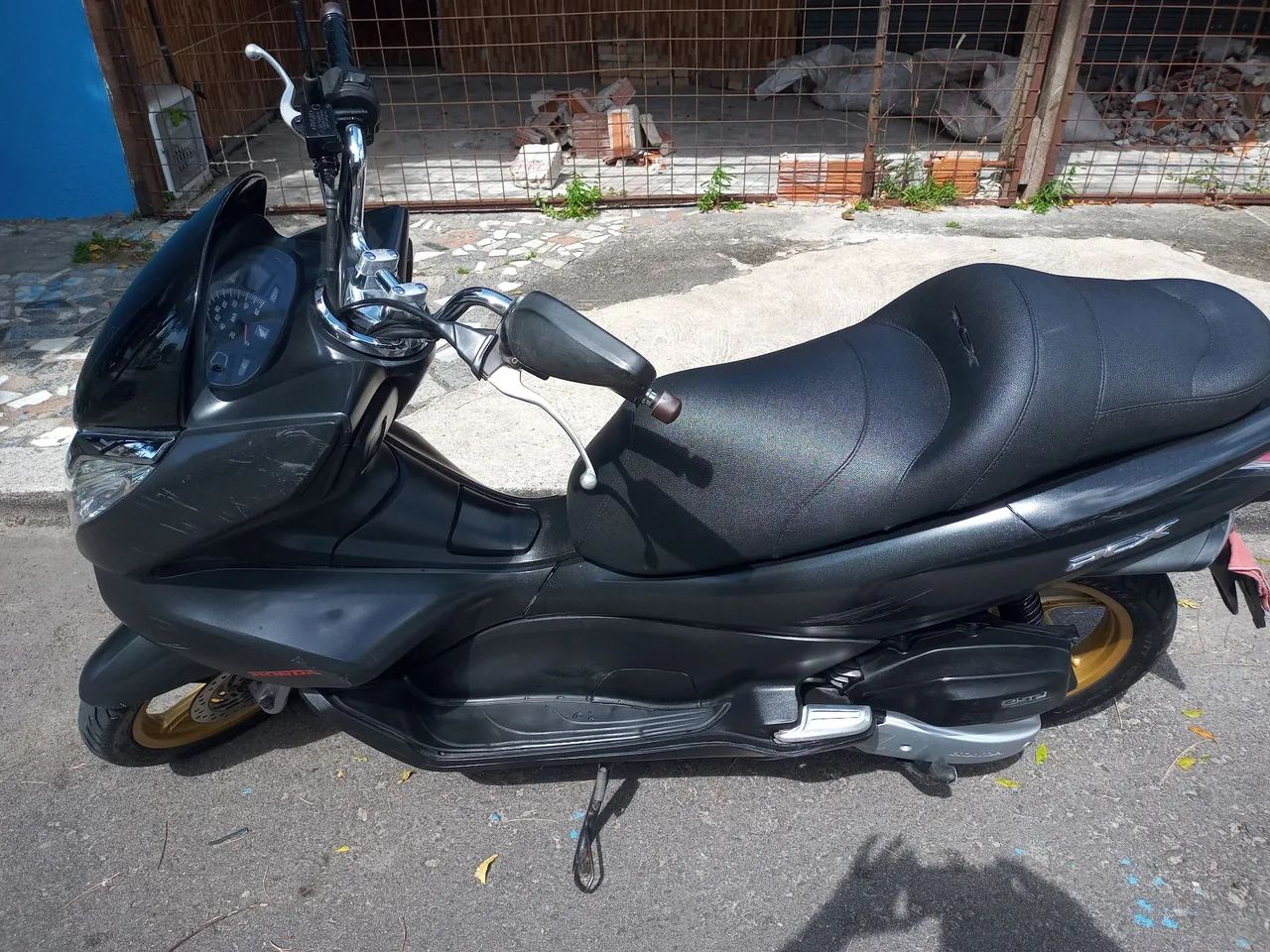 PCX DLX 2015 - Foto 2