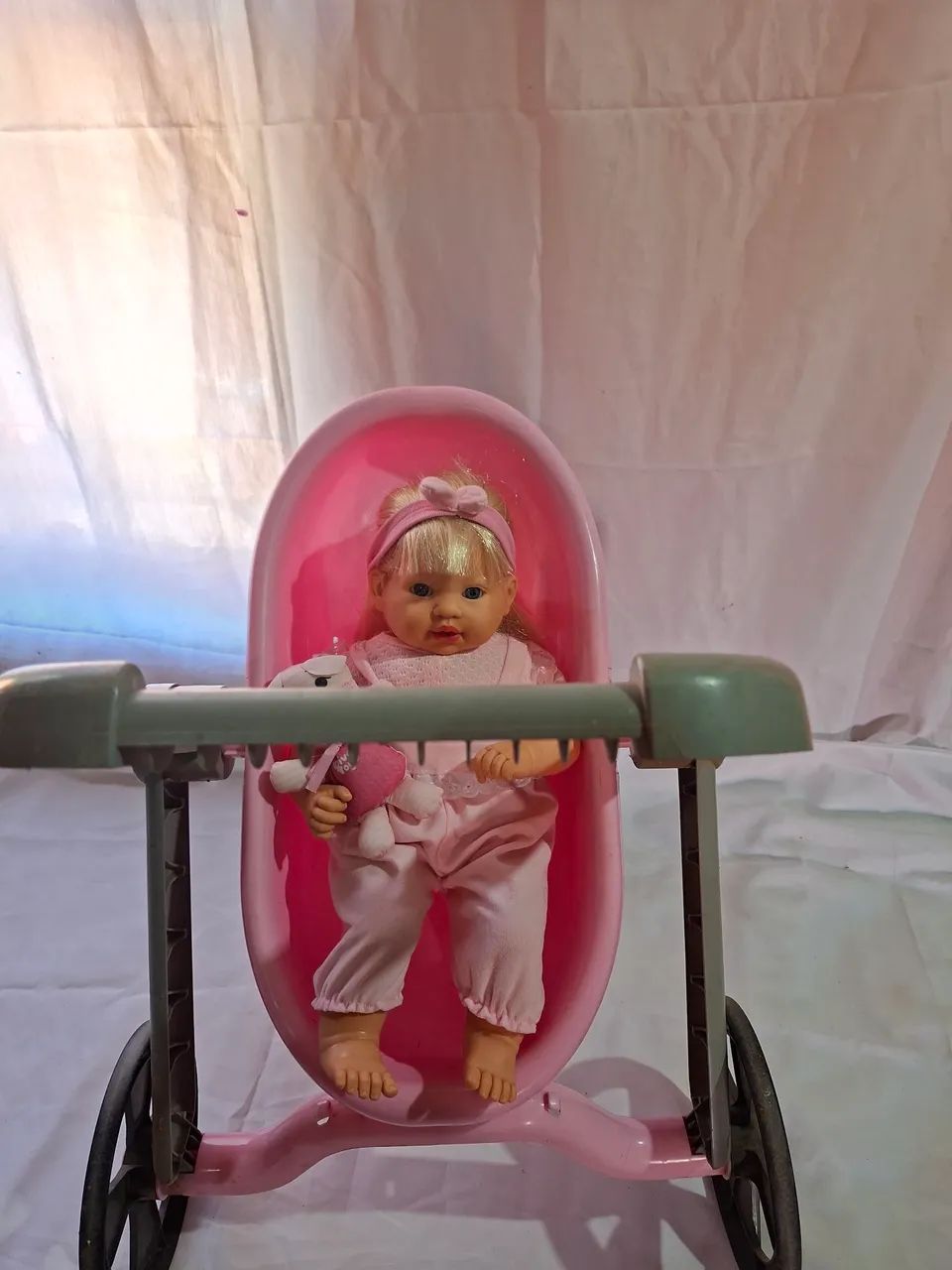 Boneca Bebê + Carrinho - Foto 4