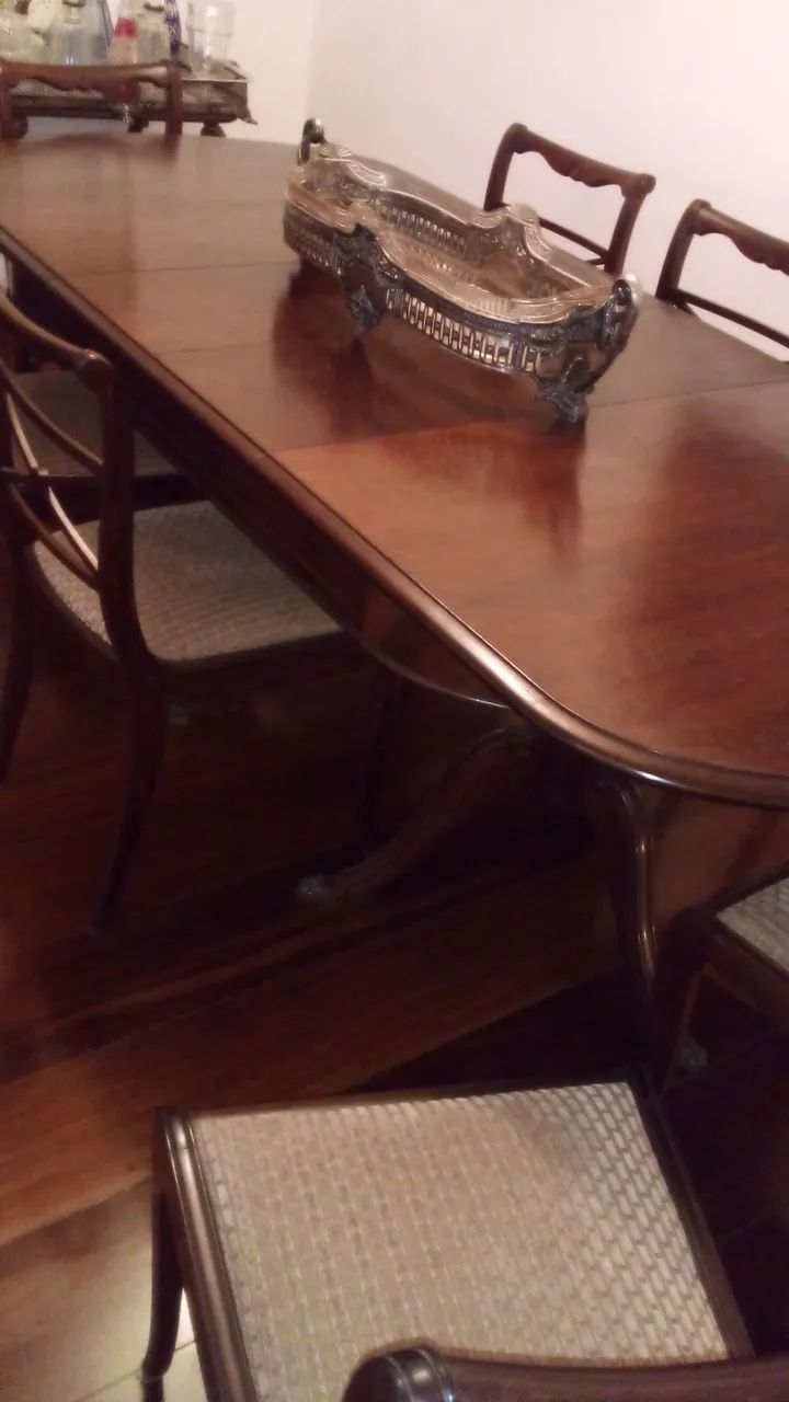 Mesa jantar extensível estilo inglês com 8 cadeiras "Jacarandá" - Foto 5