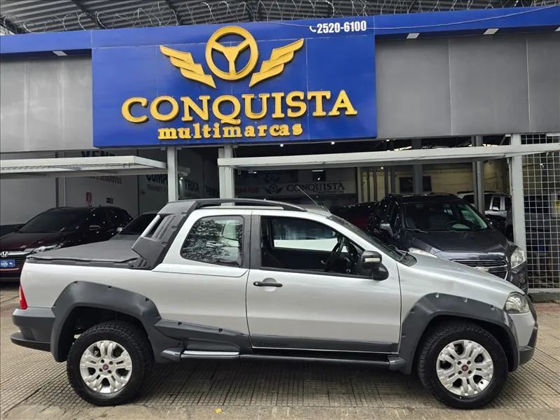 Fiat Strada Adv.1.8 16V Dualogic Flex CD 2012 - Foto 4