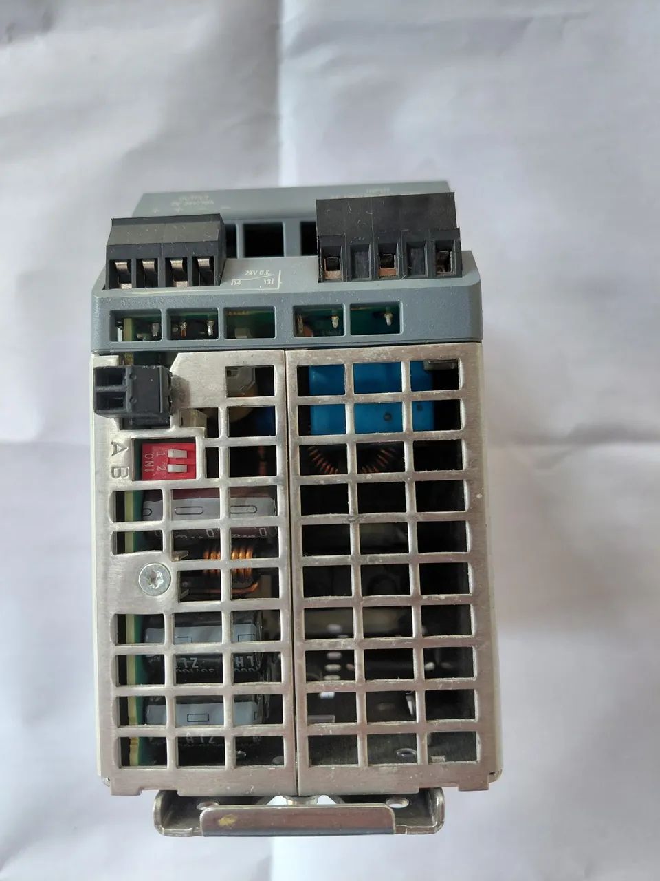 Fonte chaveada Siemens SITOP PSU200M (6EP1334-3BA10). - Foto 2