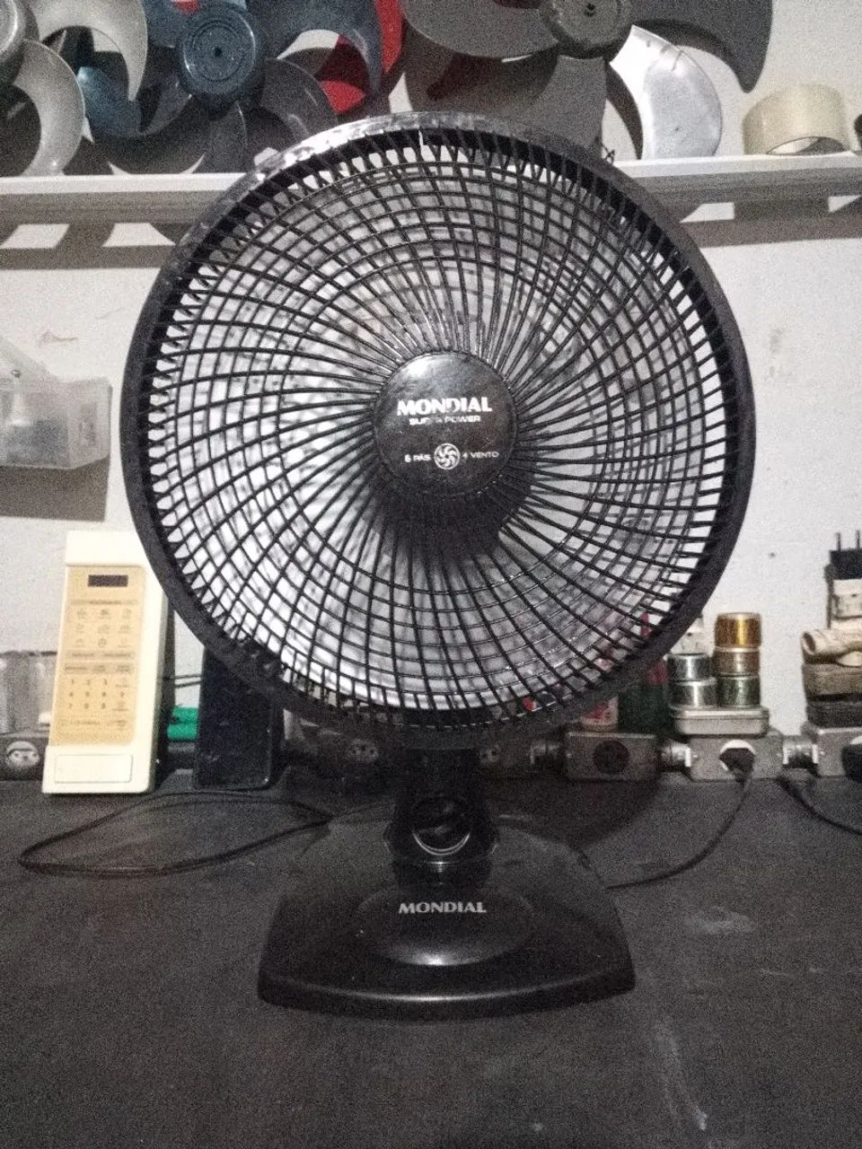 Ventilador Mondial 30 Cm de mesa  - Foto 2