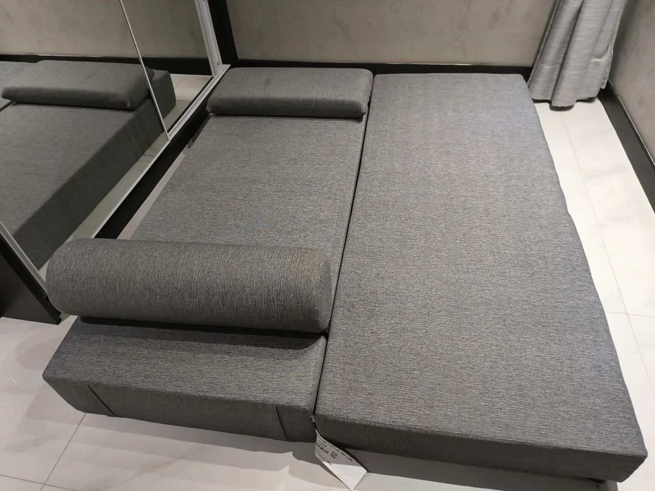 Sofá cama casal linho cinza perfeito estado  - Foto 5