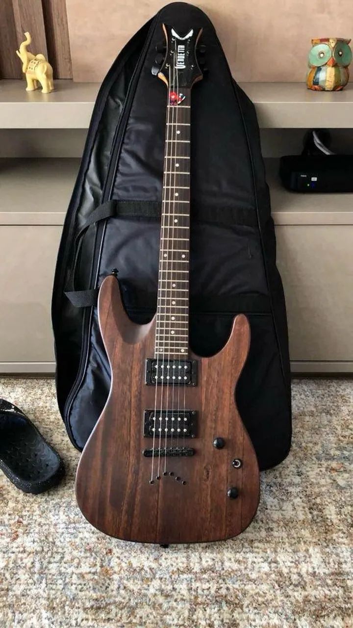 Guitarra Dean Vendetta - Usada  - Foto 5