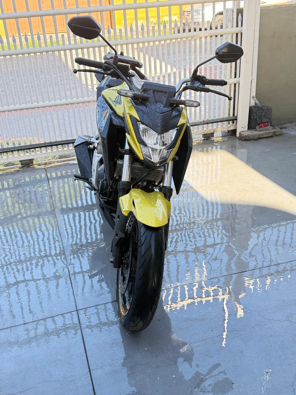 CB twister 300f