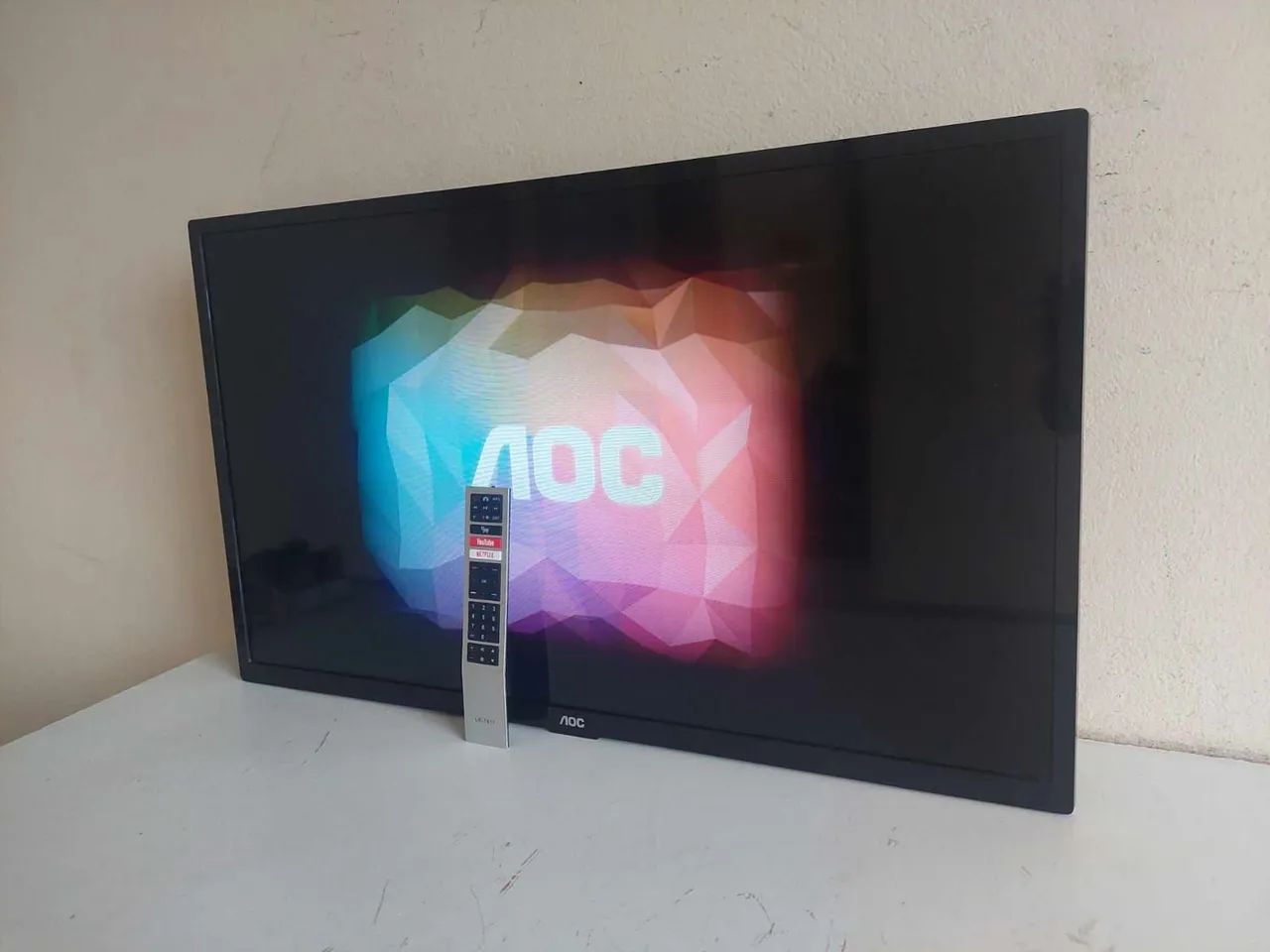 Smart tv de 32Pol Semi-nova  - Foto 4