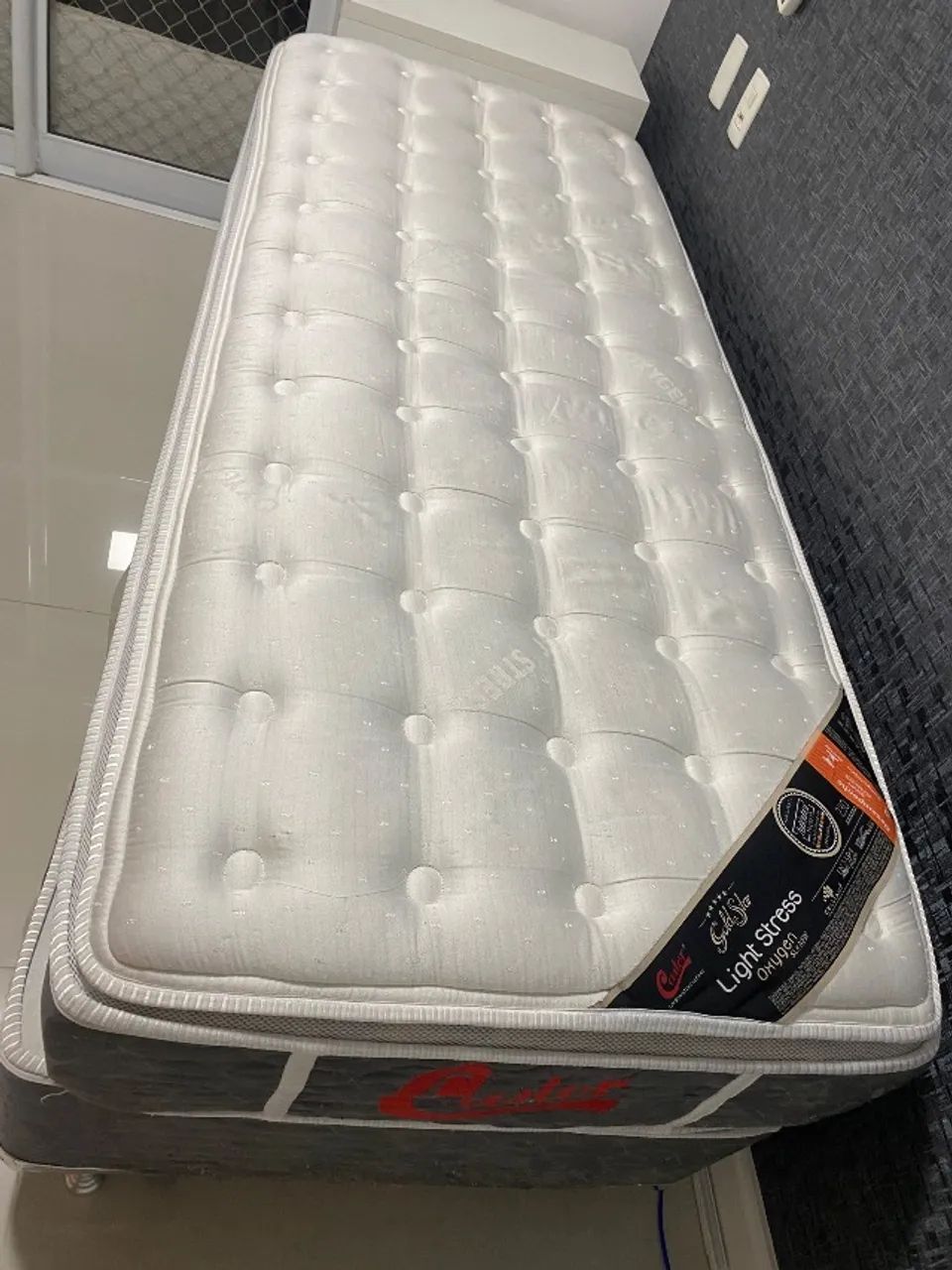 Cama  box + colchão Castor solteiro 