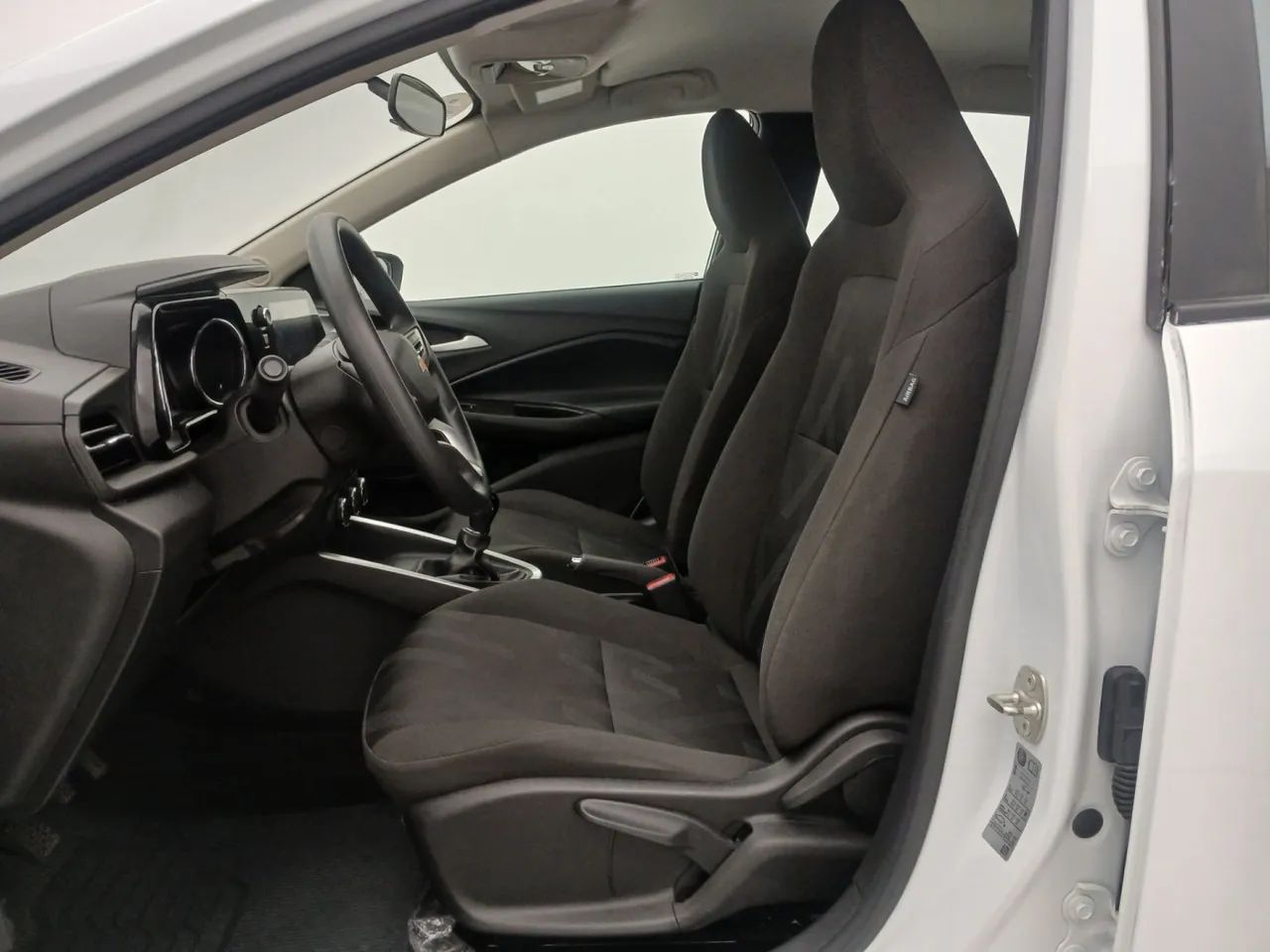 Chevrolet Onix Hatch 1.0 12V Flex Mec. 4P, foto 16 de 18