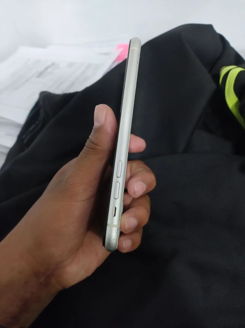 iPhone 11 Branco 64GB  - Foto 3