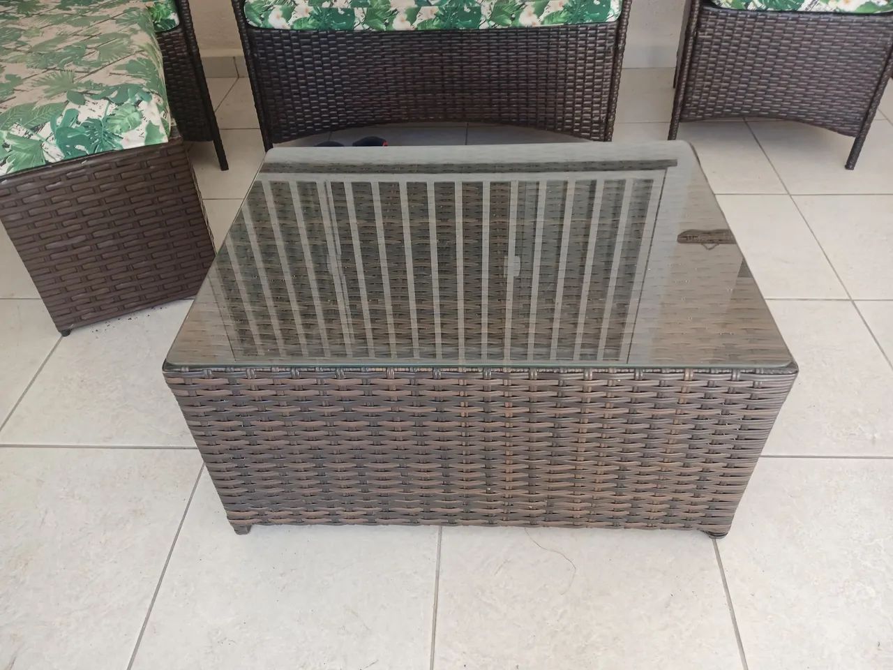 Mesa linda dd vime com vidro