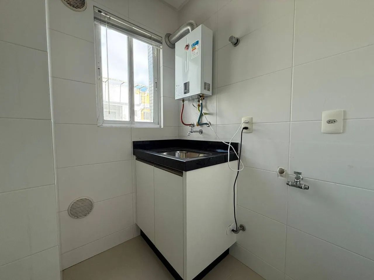 Apartamento 2 dormitórios, sendo 1 suite para locação na Vila Real - Foto 5