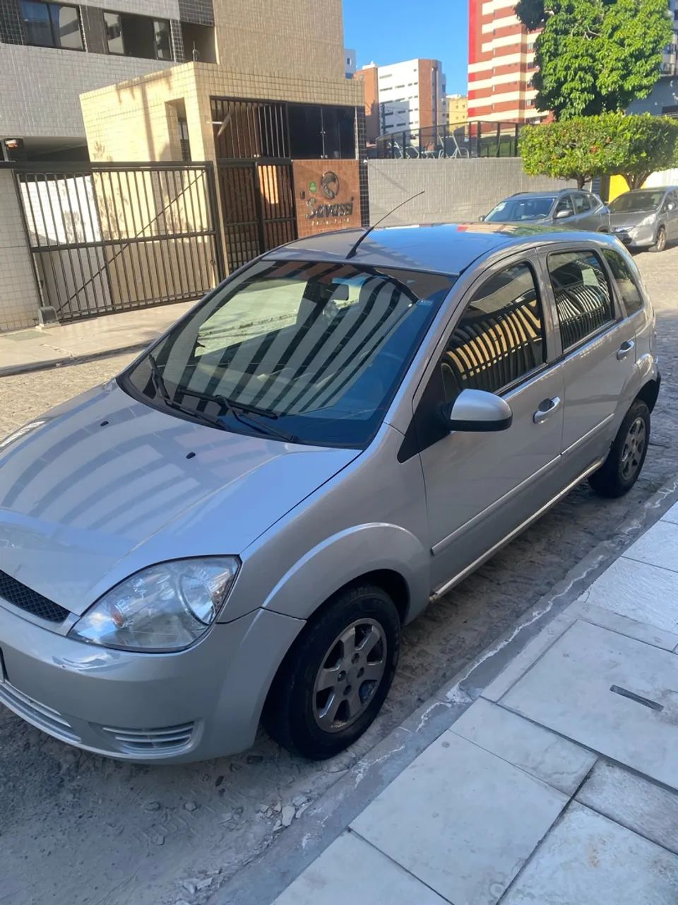 Ford Fiesta Fiesta Class 1.6 8V 98cv 5p 2004