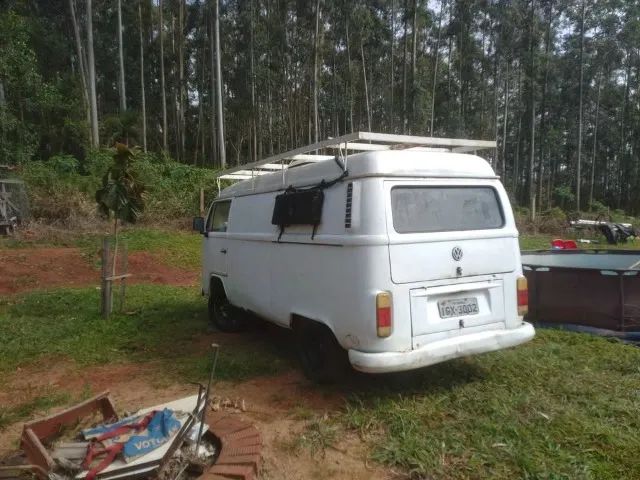 Volkswagen Kombi Furgão 1998