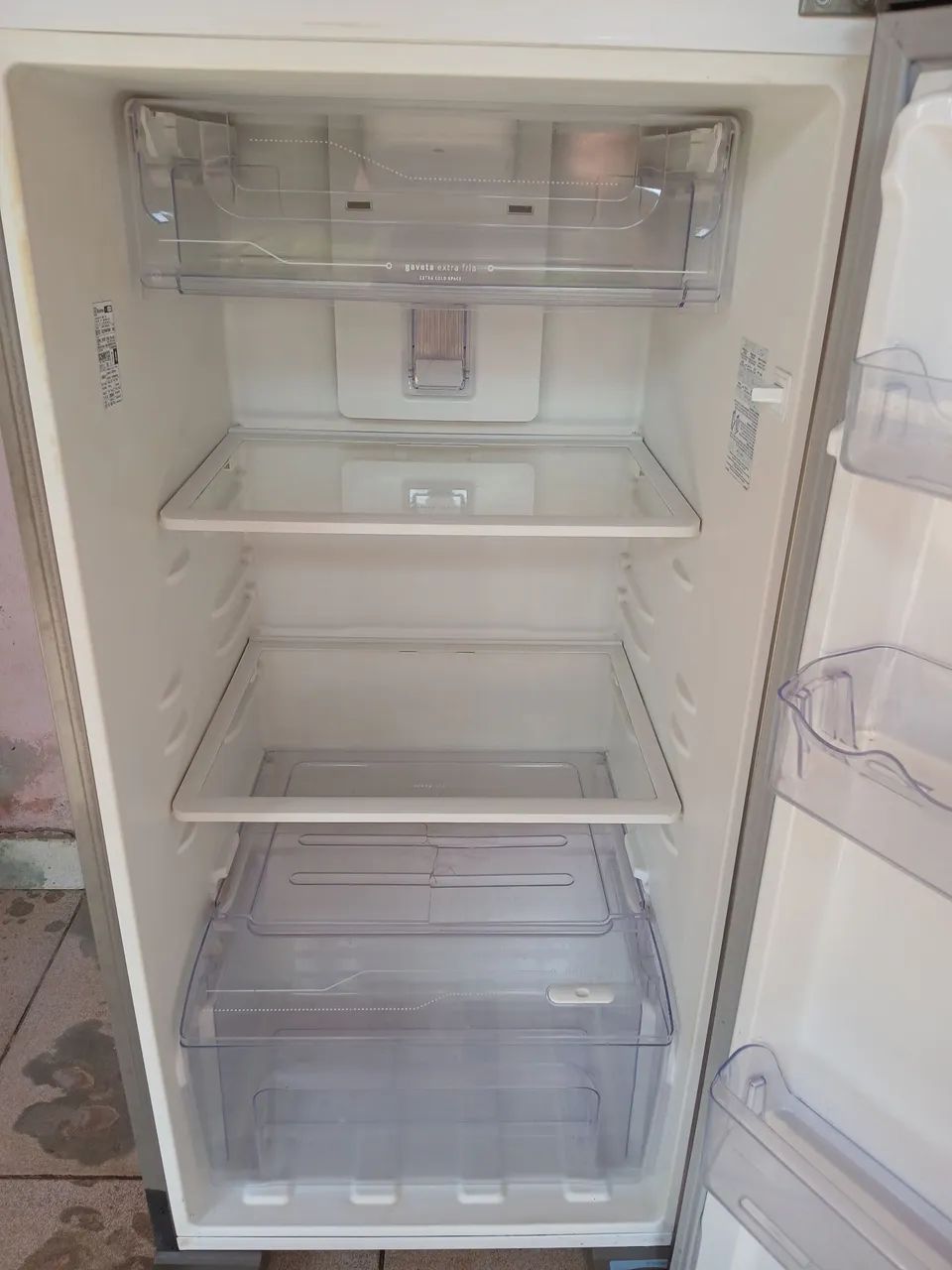 Geladeira inox para consertar - Foto 2
