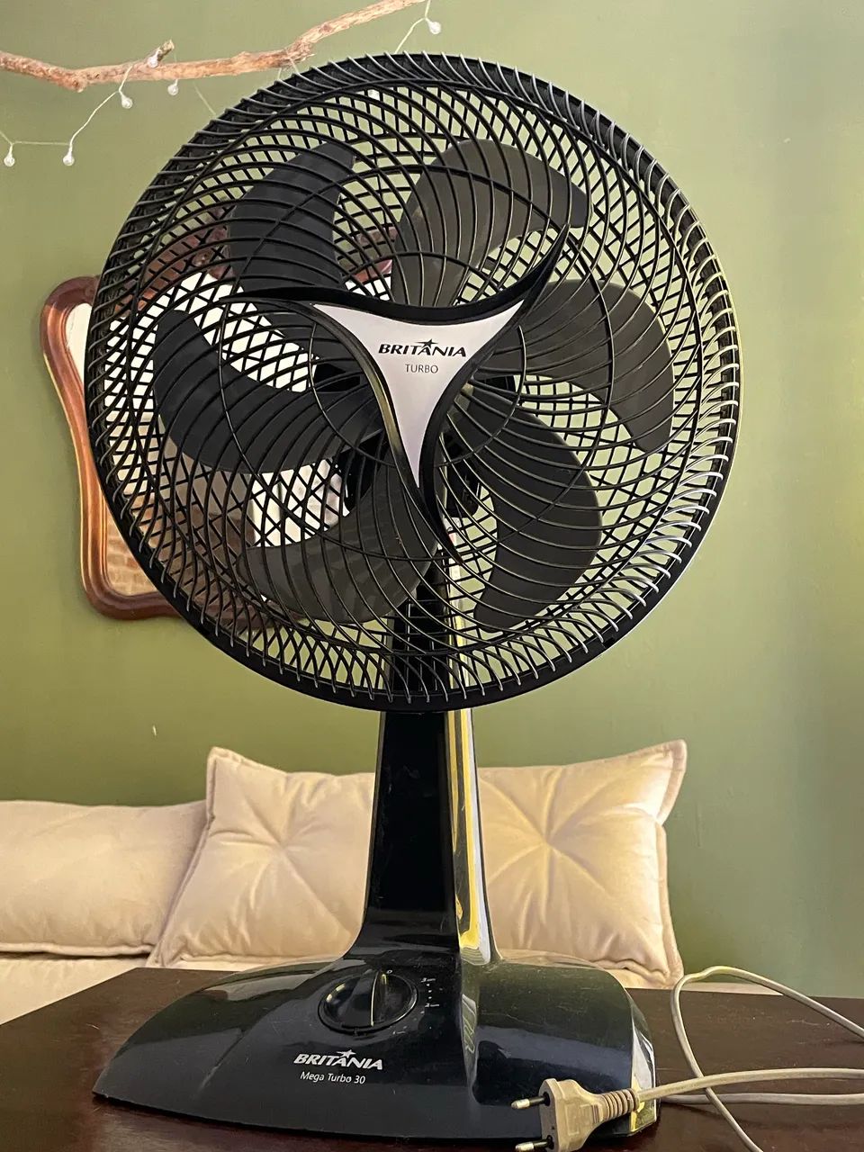 Ventilador de Mesa Britânia Protect Mega Turbo 30 - Foto 2