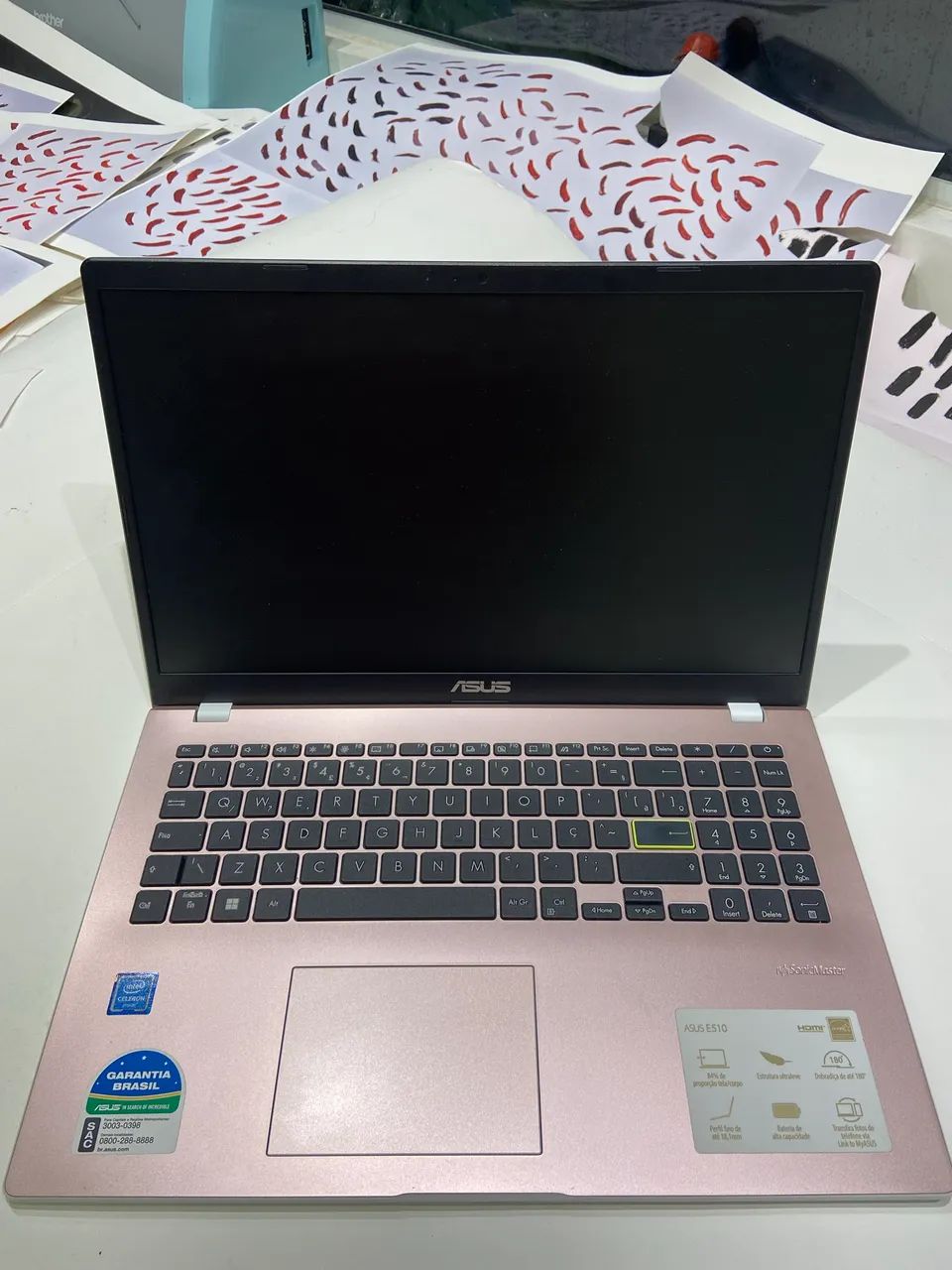 Notebook Asus vivobook pink