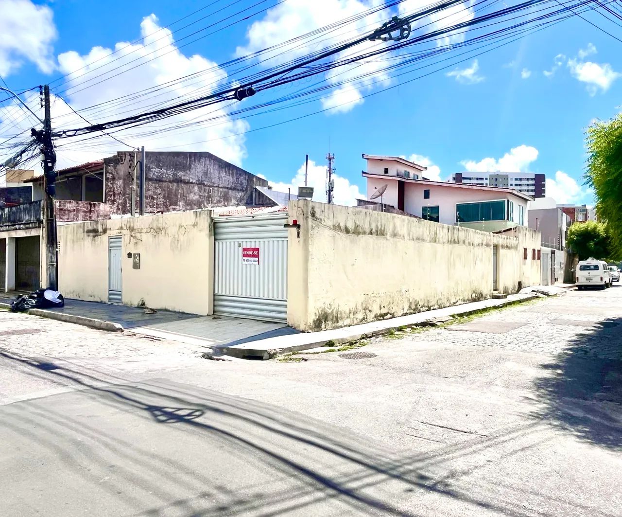 Casa na Farolândia 