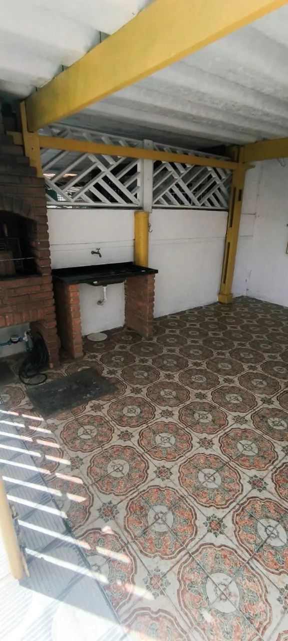 CASA ALUGUEL 1 DORMITORIO, 1 VAGA, SOLEMAR - PRAIA GRANDE-SP - 50m da praia - Foto 3