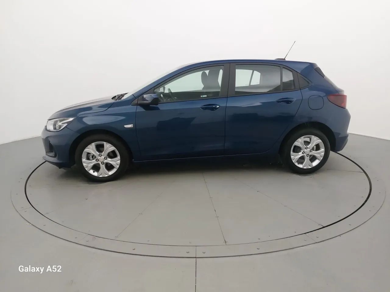 Chevrolet Onix Hatch LTZ 1.0 12V TB Flex Aut. 5P, foto 2 de 18