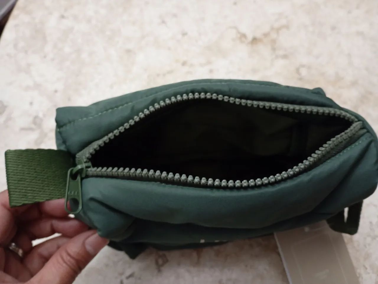 Necessaire Live! Verde militar  - Foto 3