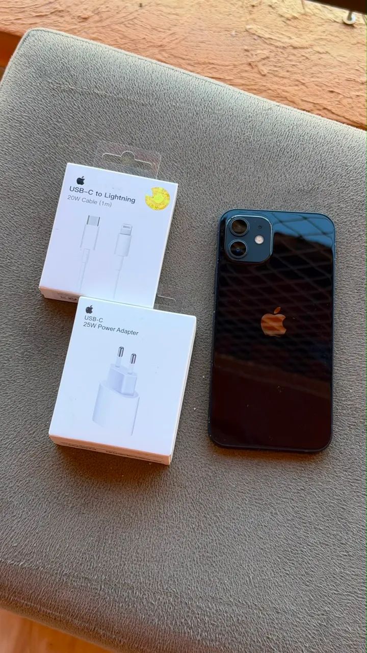 iPhone 12 