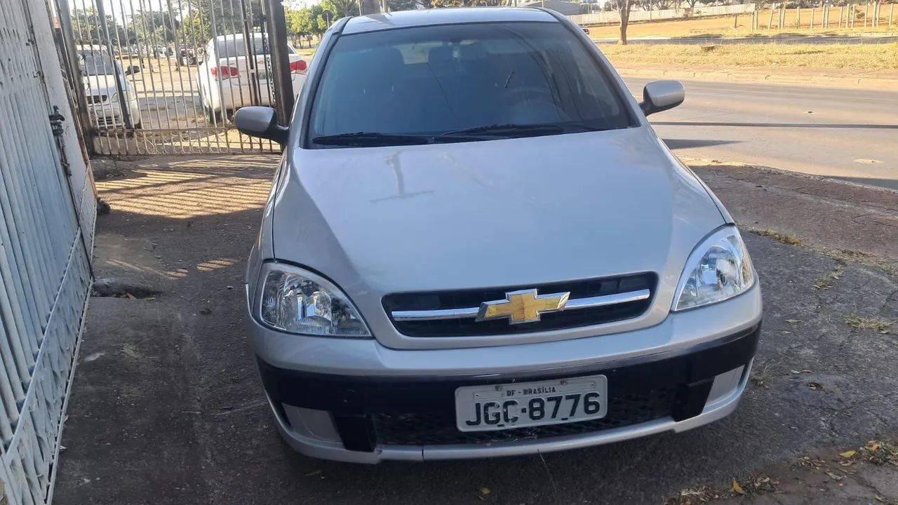 Chevrolet Corsa Sedan 1.0 MPFI 8V 71cv 4P 2003