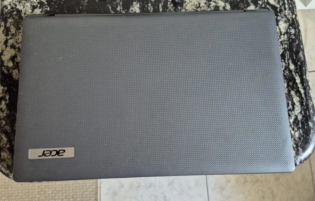 Not . Acer  - Foto 2