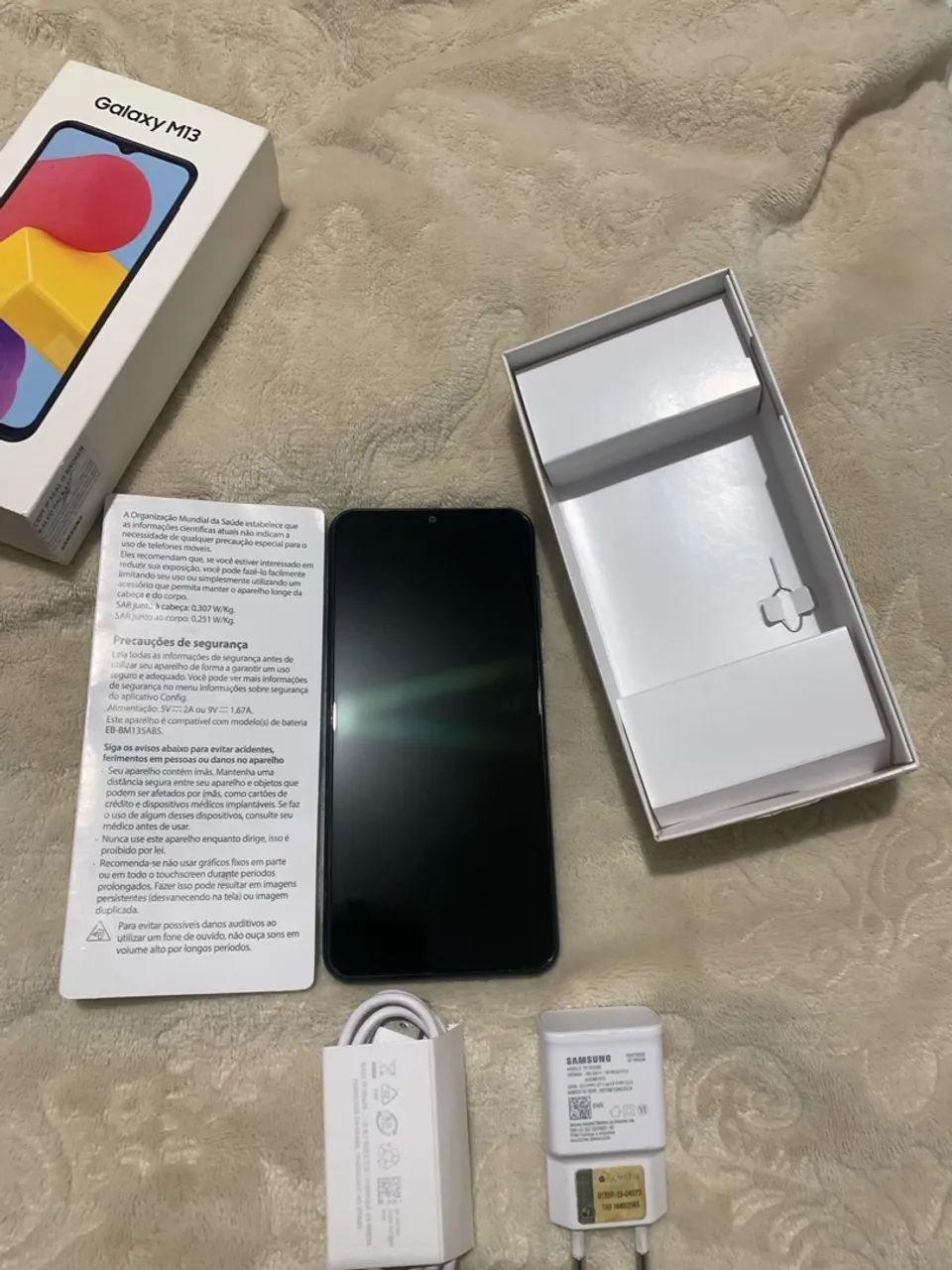 Vendo celular Samsung M13 perfeito estado com caixa e carregador  - Foto 4