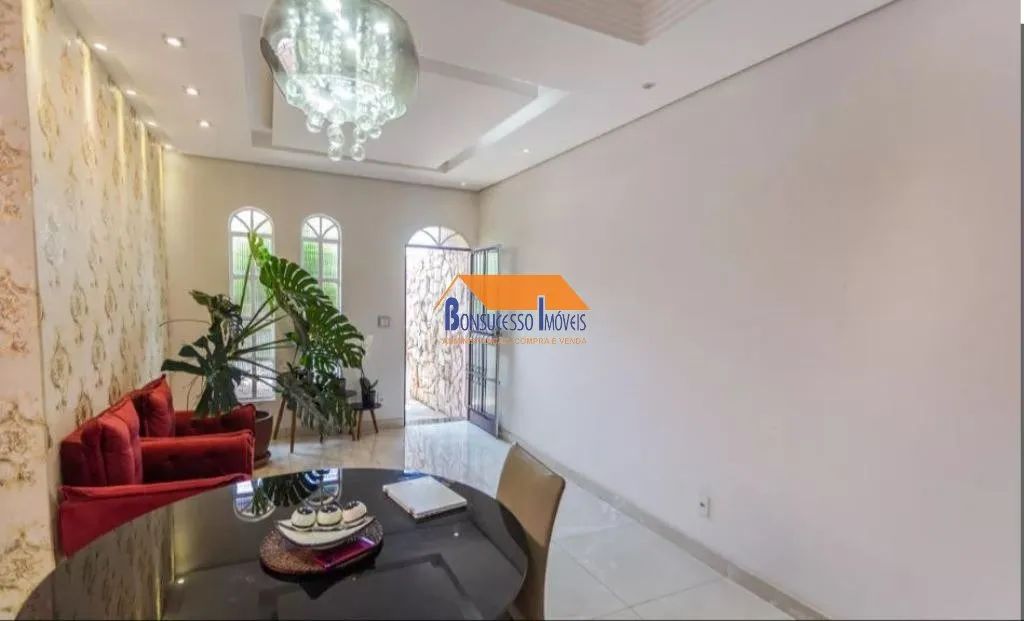casa de 4 quartos Bairro Ipe em Belo Horizonte - Foto 4