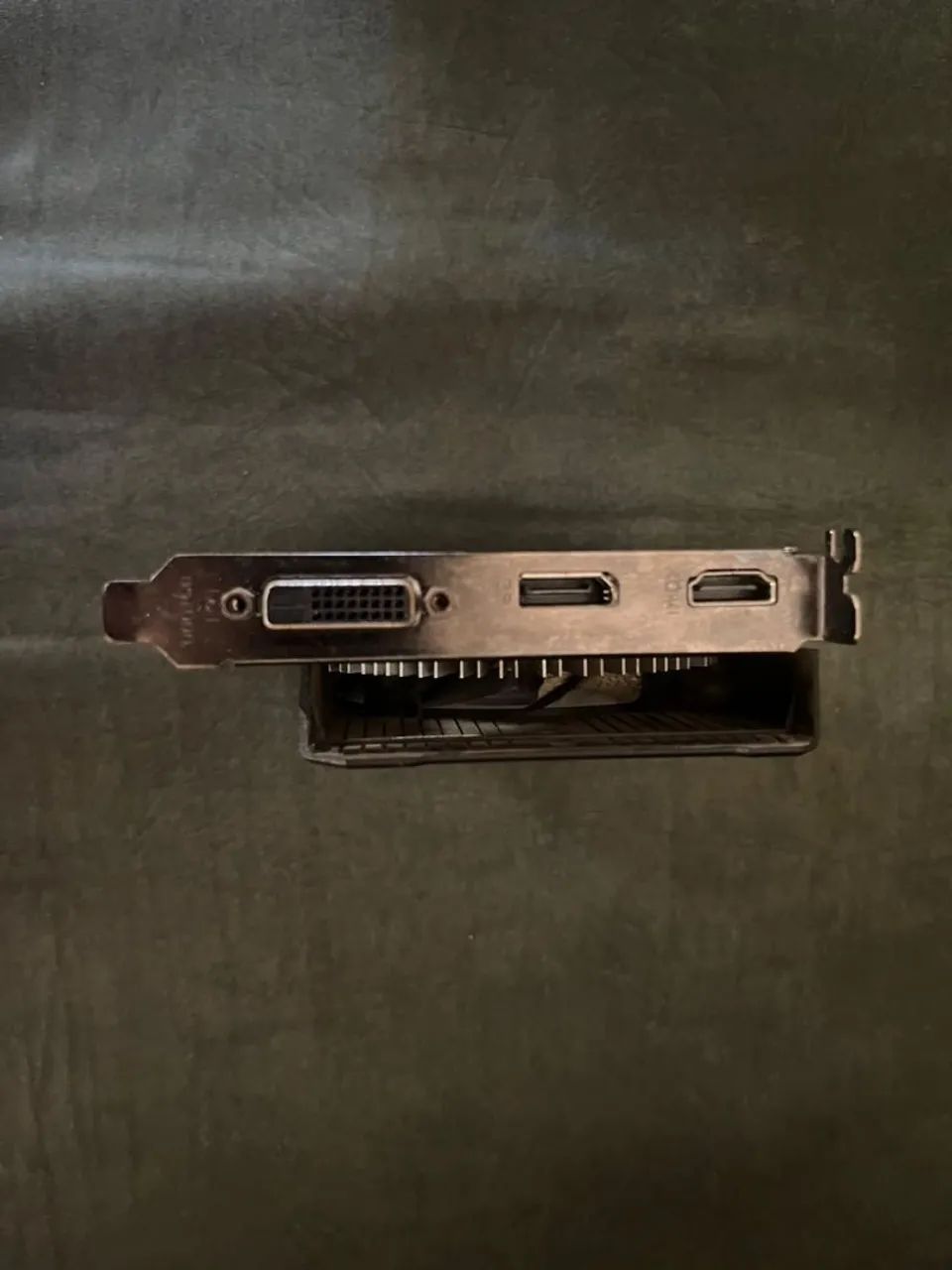 Placa de video gtx 1050 2gbs funcionando (usada) - Foto 4