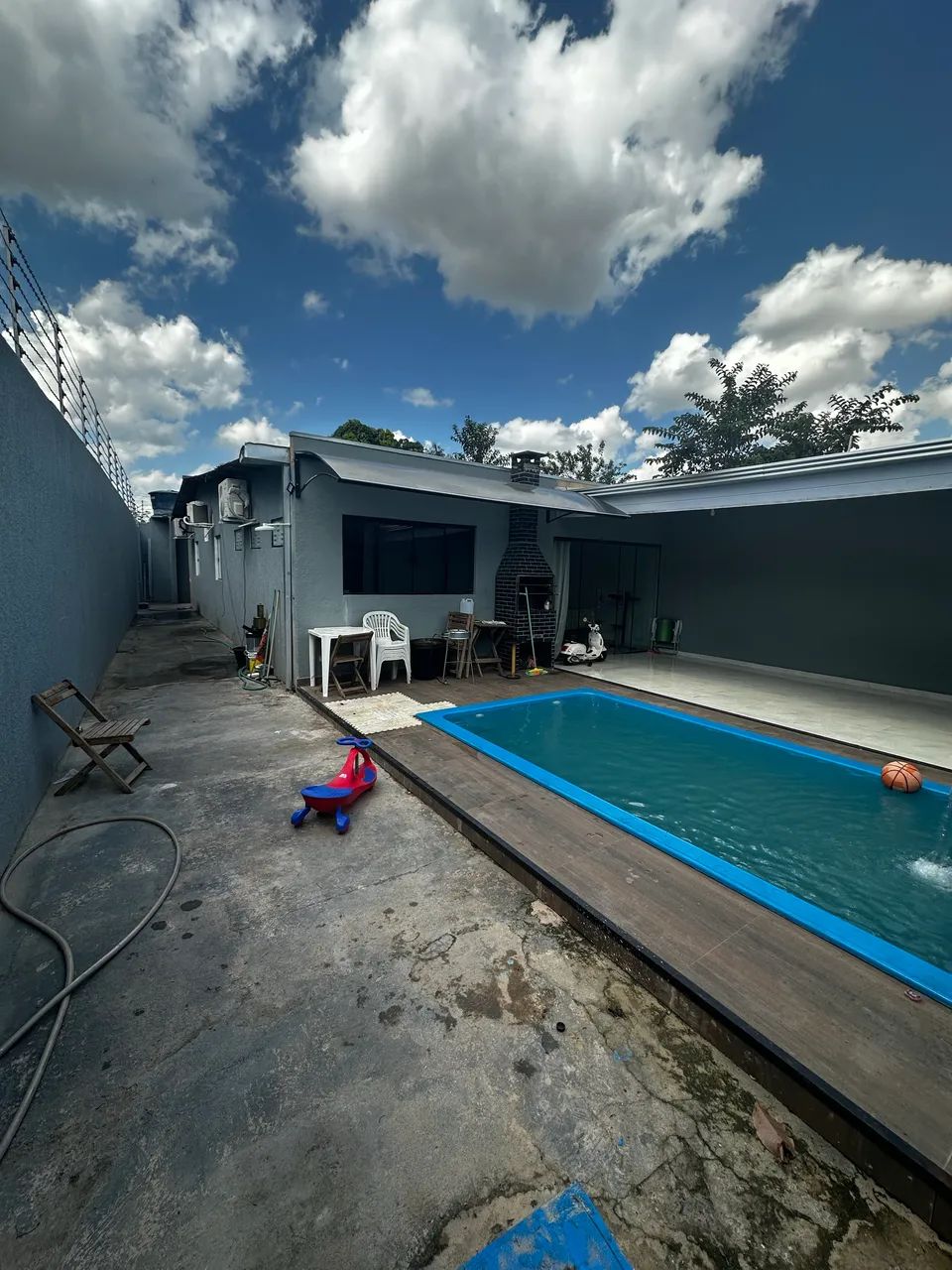 Casa com piscina 