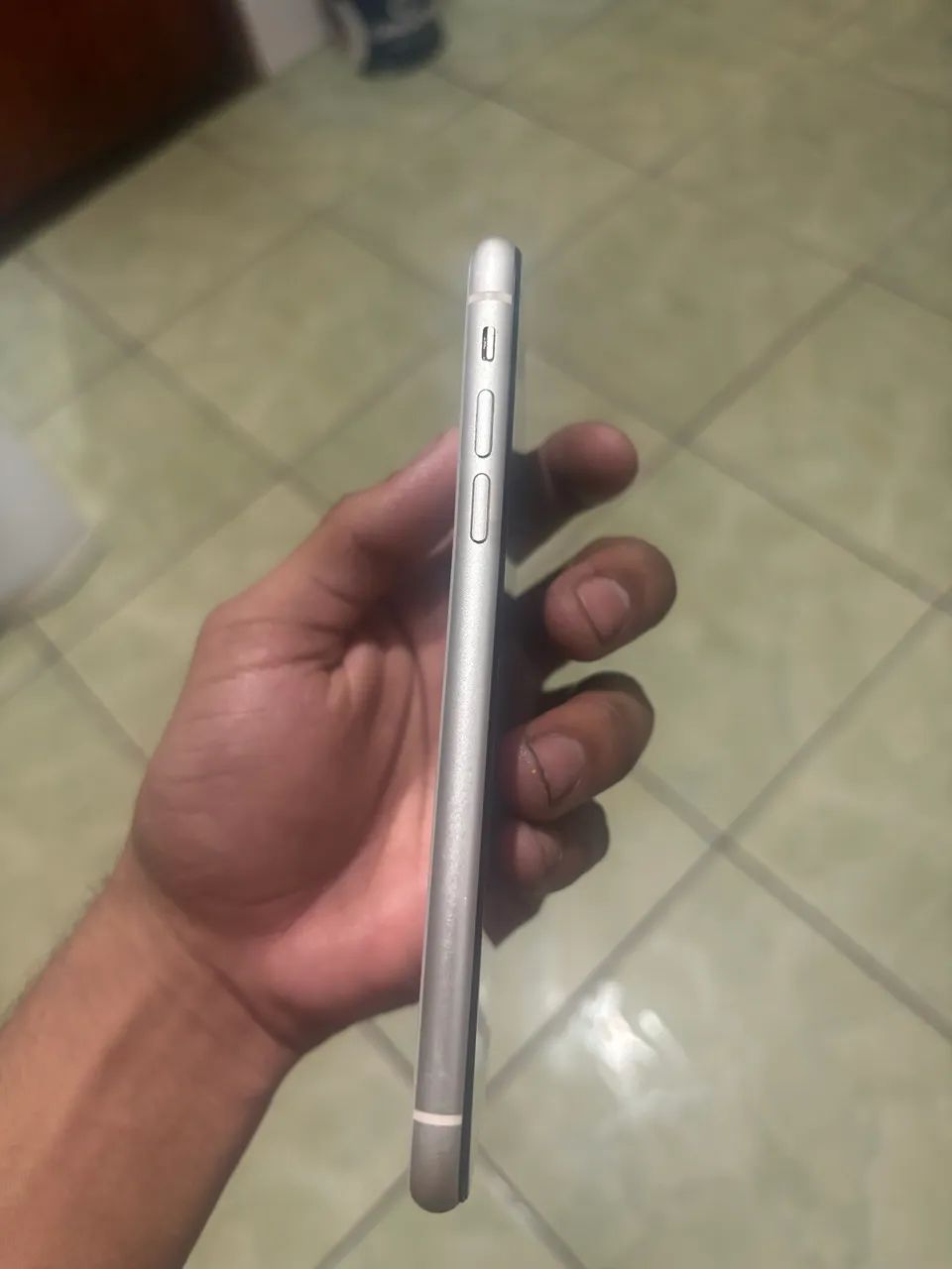 iPhone 11 semi novo 