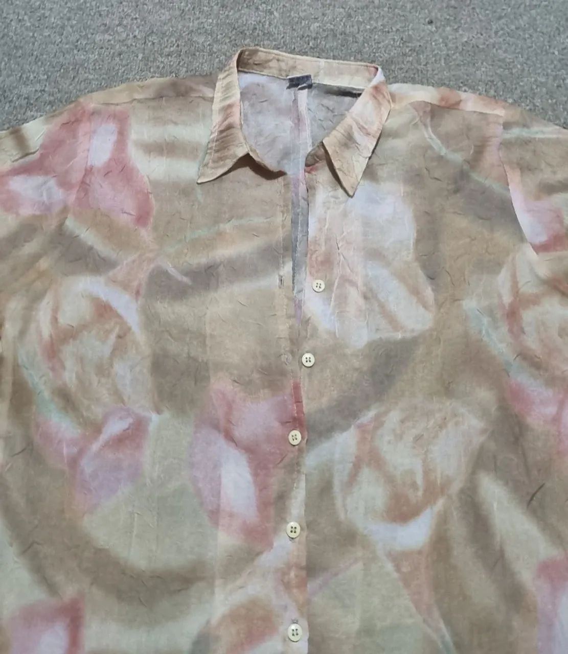 Camisa G transparente linda - Foto 4