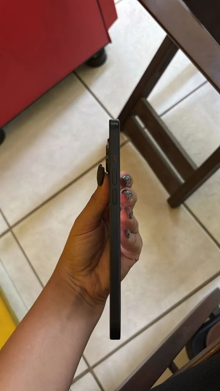 iphone 15 Plus - Foto 2