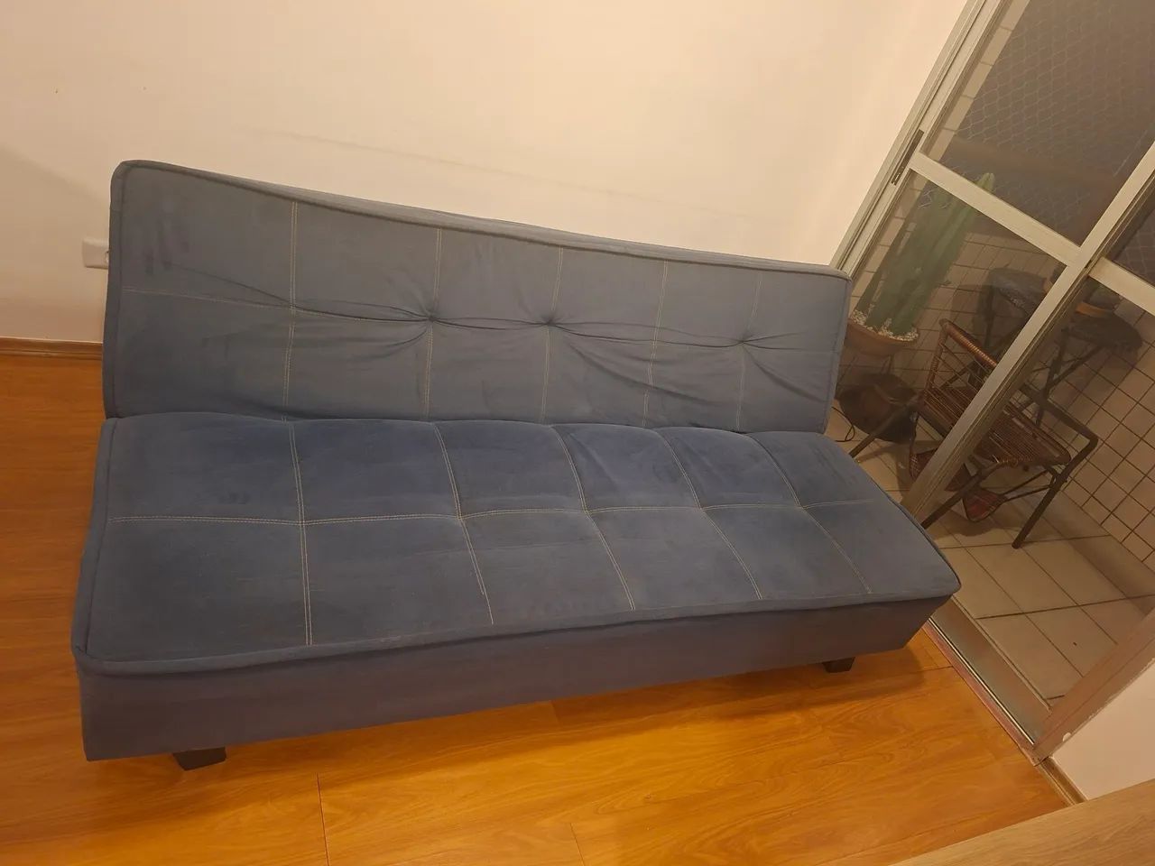 Sofá-cama reclinável azul - USADO - Foto 4