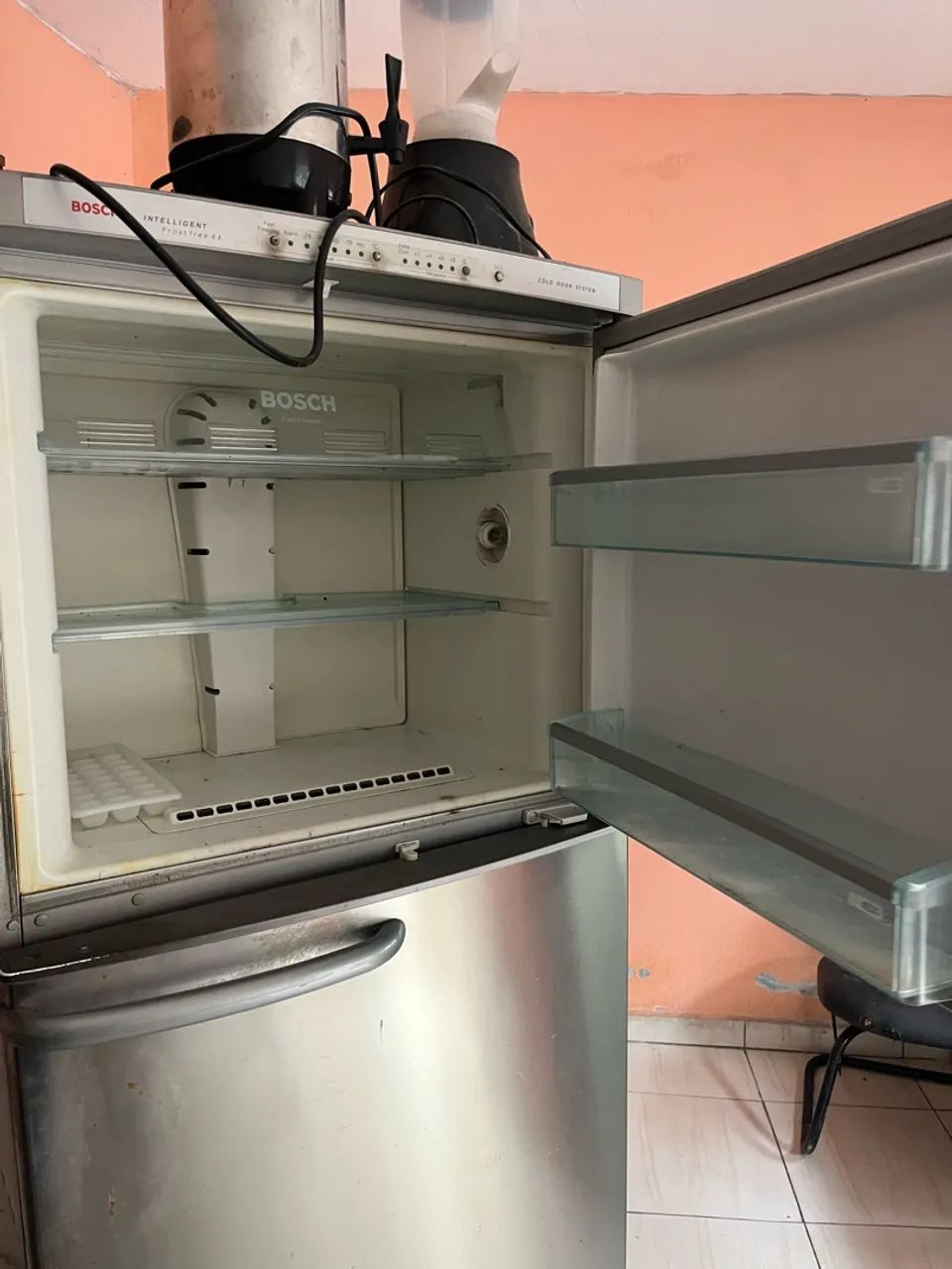 Geladeira precisar consertar  - Foto 3